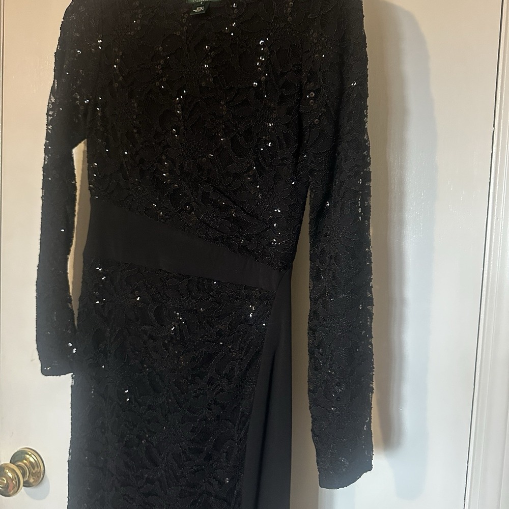 Lauren Ralph Lauren Evening Gown Women's 2 Black Sequin Ruched Slit Formal Party - Picture 4 of 8